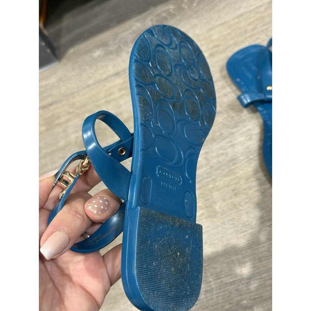 Coach Piccadilly Teal Synthetic T-strap Medallion Ankle Strap Sandal Size 5B EUC - Picture 4 of 6
